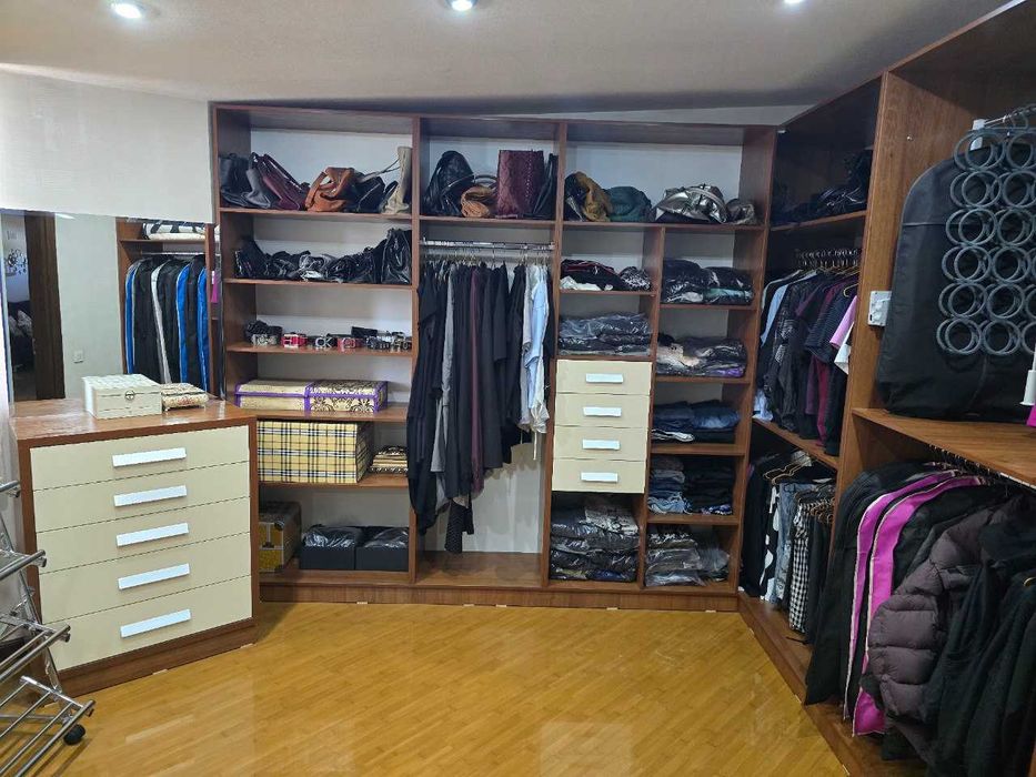 Продаю свой дом-участок в престижной махалле "Уста-Ширин" (раб. гор-к)