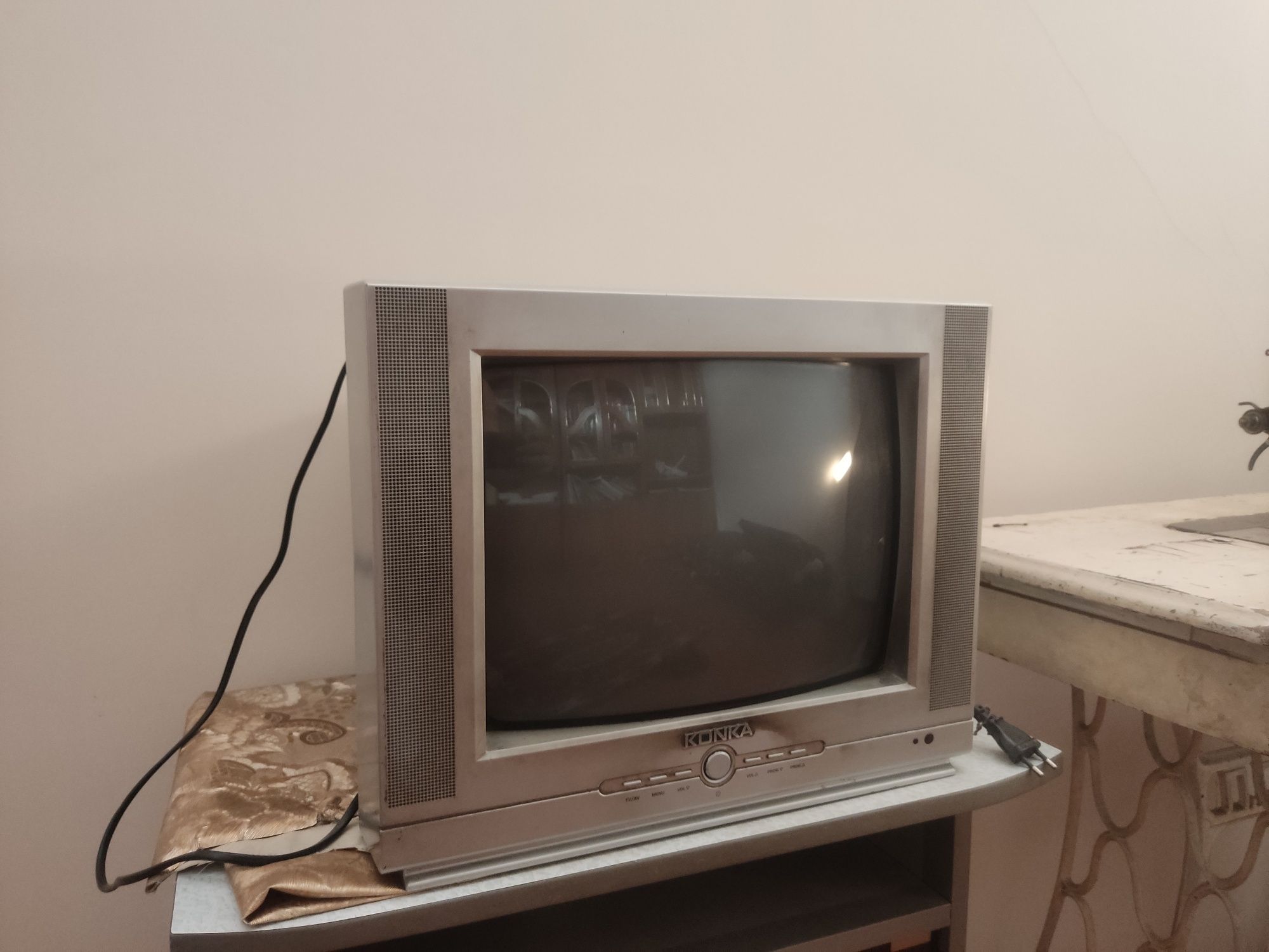 Televizor ishledi 299 000