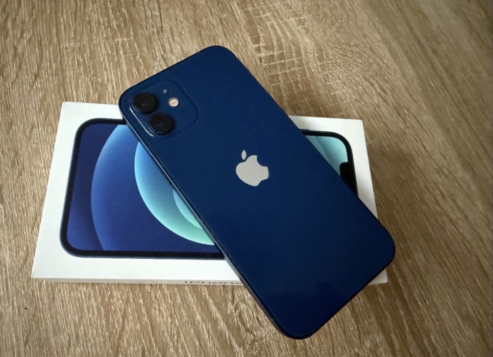 iphone 12 blue impecabil (are folie pe ecran)