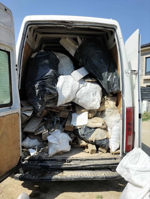 Debarasare.debarasari apartamente.mutari mobila.transport moloz