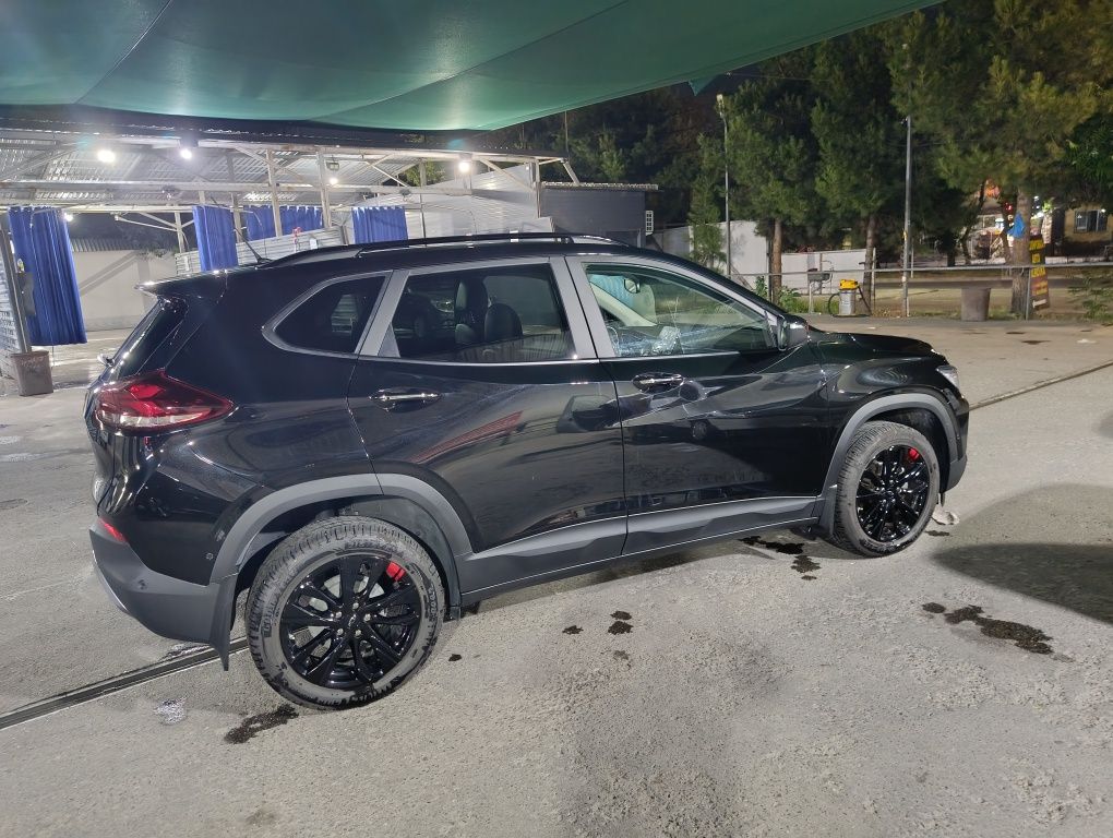 Tracker redline 2024