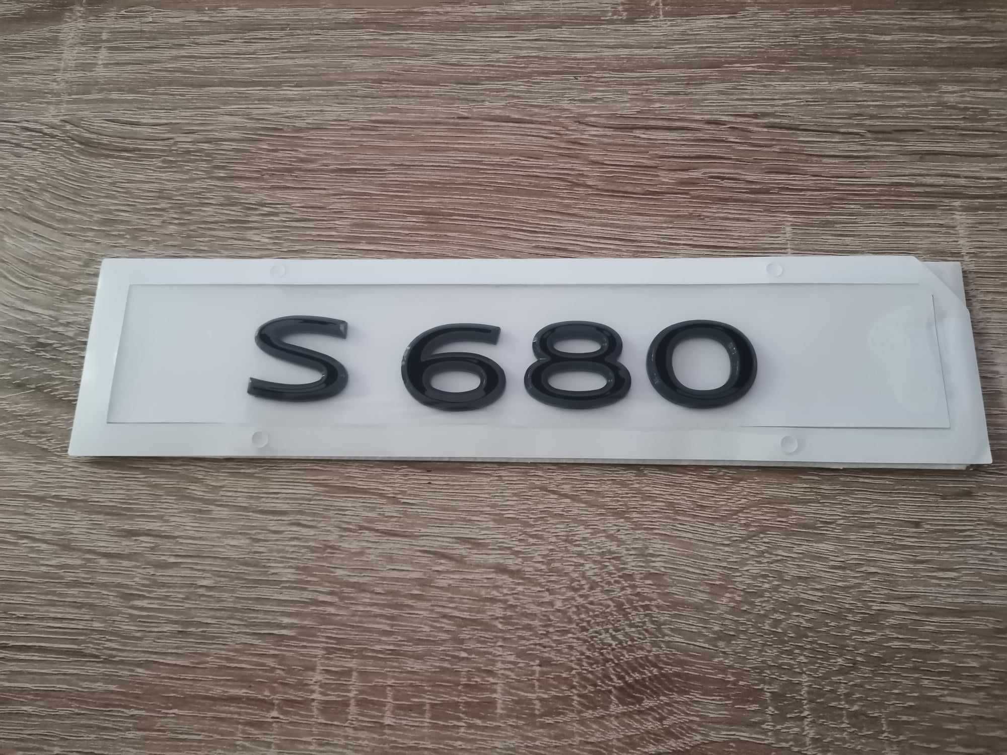 черен надпис нов стил Mercedes Benz S 680 W223