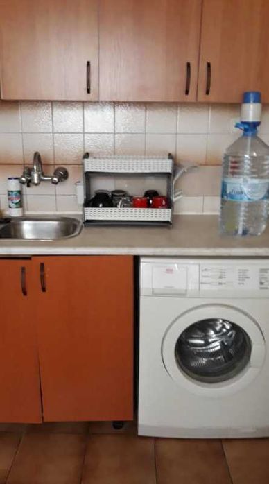 Дава се под наем Двустаен апартамент в Бургас, Възраждане - 90 кв.м за 102 € - Снимка #3