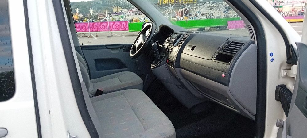 Volkswagen Transporter 1.9Tdi 8+1locuri/ klima