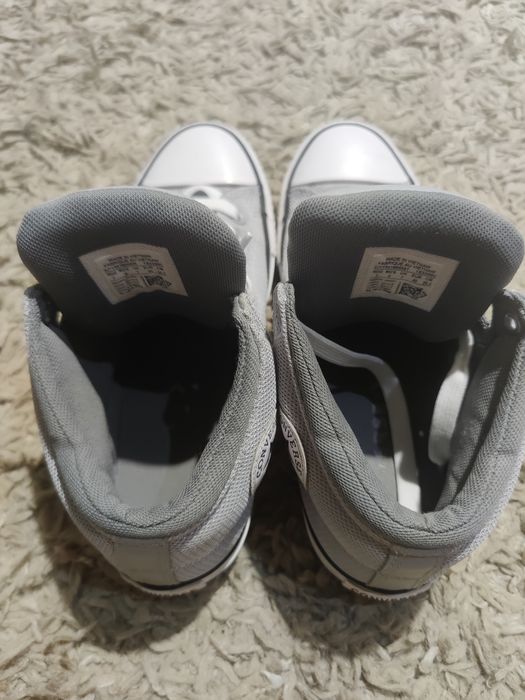 Vând adidași converse Nr 40