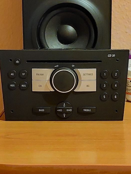 Casetofon opel corsa