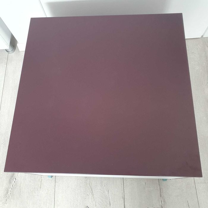 Comoda pe roti (depozitare si suport) 60x60x30cm