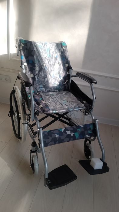 Кресло инвалидное коляска