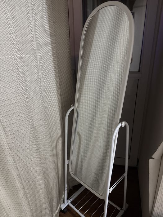 Зеркало в хорошем состоянии