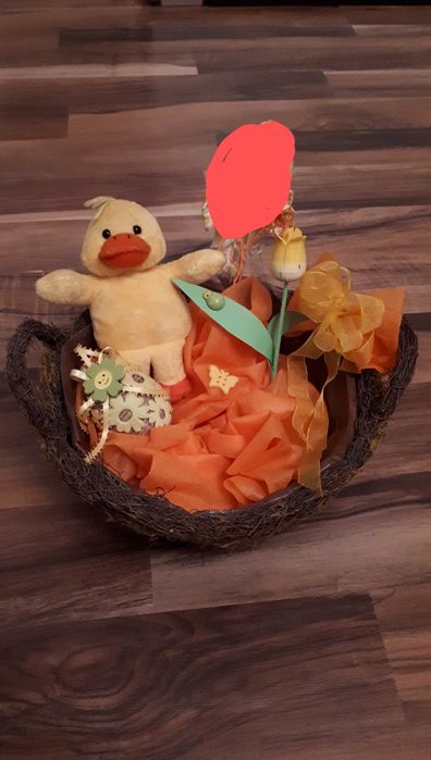 Vând coșuleț de paște