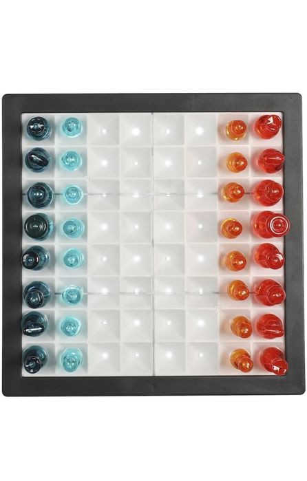 Set joc de sah iluminat LED, Piese incluse