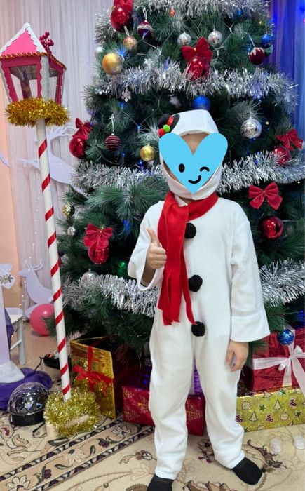 Новогодний костюм снеговика
