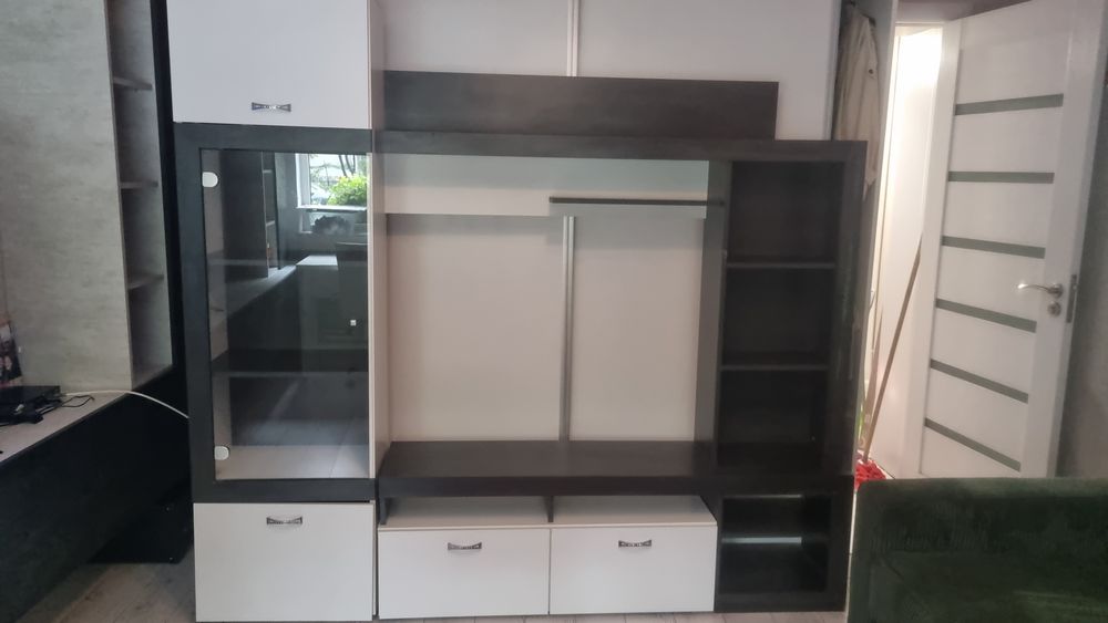 Mobila living/dormitor