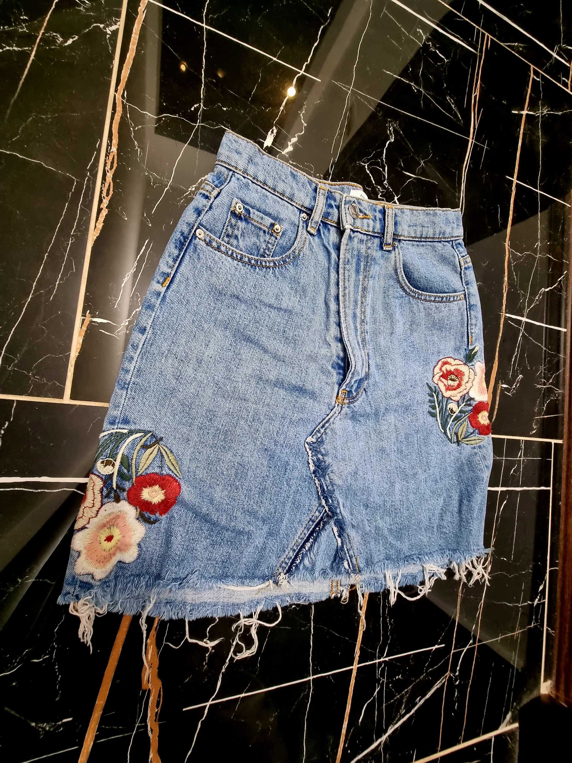 Zara S размер рокля и пола
