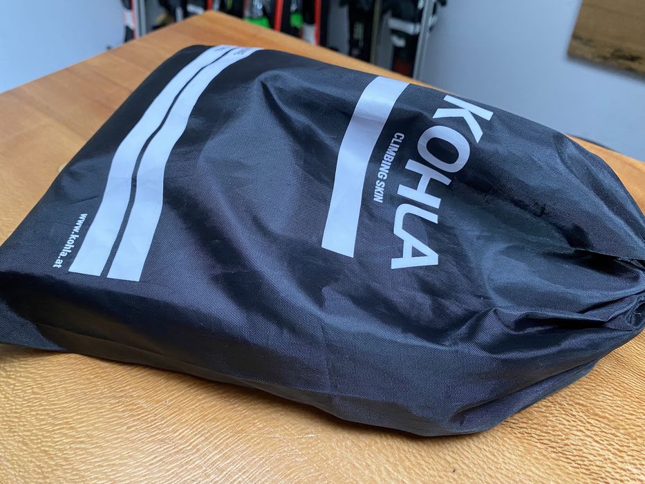 ski/schi de tură Atomic Blackland 80 PT,163 cm cu piei și legături NOU