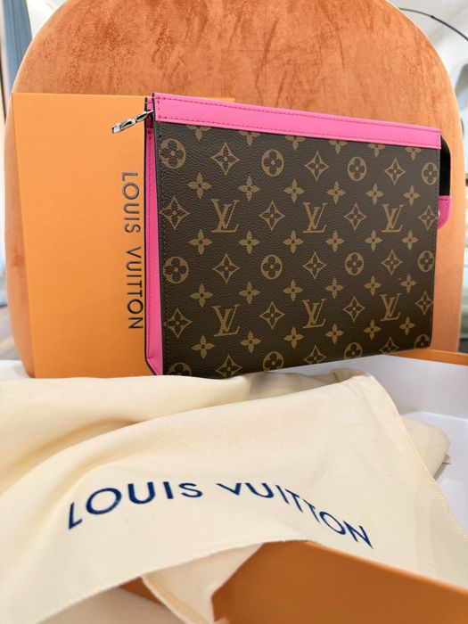 Нов клъч LV естествена кожа