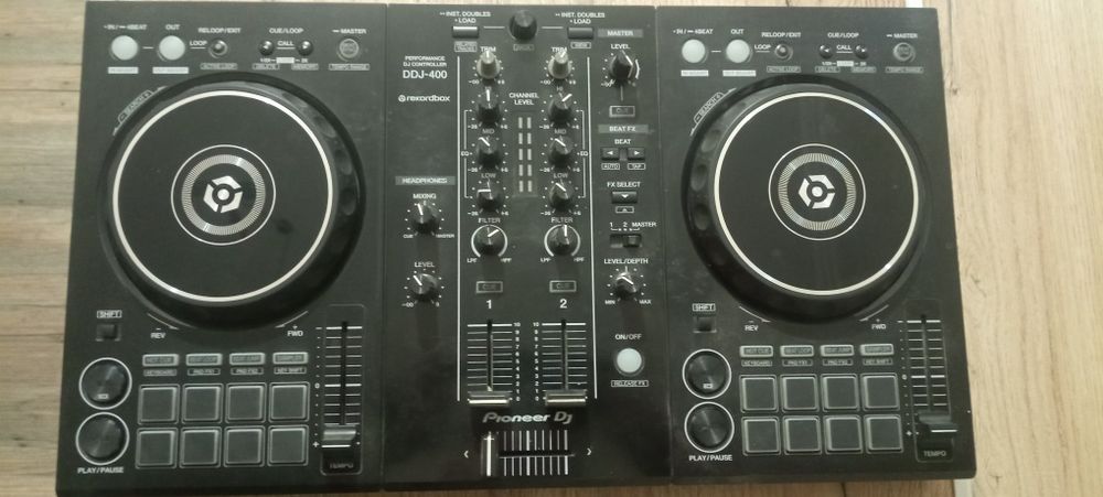 Продам DJ контроллер Pioneer DDJ-400