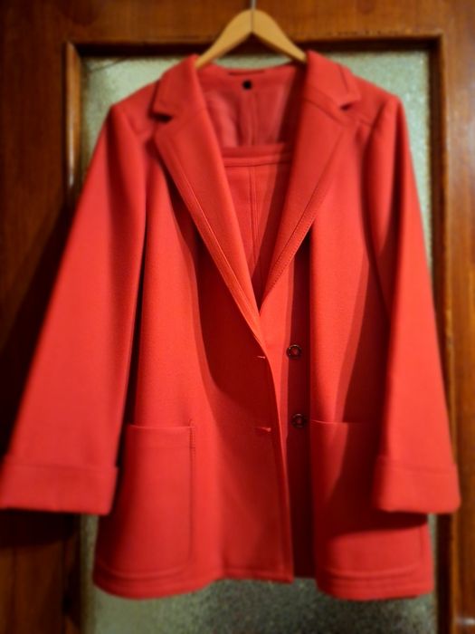 Sacou și fustă din lână