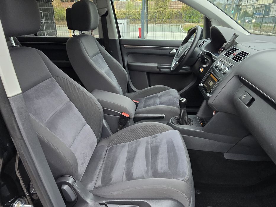 VW Touran 1.4 TSI EcoFuel Highline/Лизинг/Германия