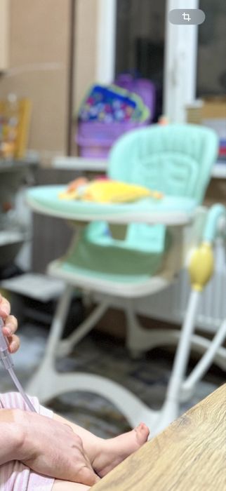 Продается стульчик для кормления детский