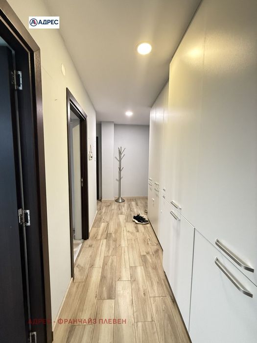 3-стаен в Плевен-Широк център площ 93 цена 172000