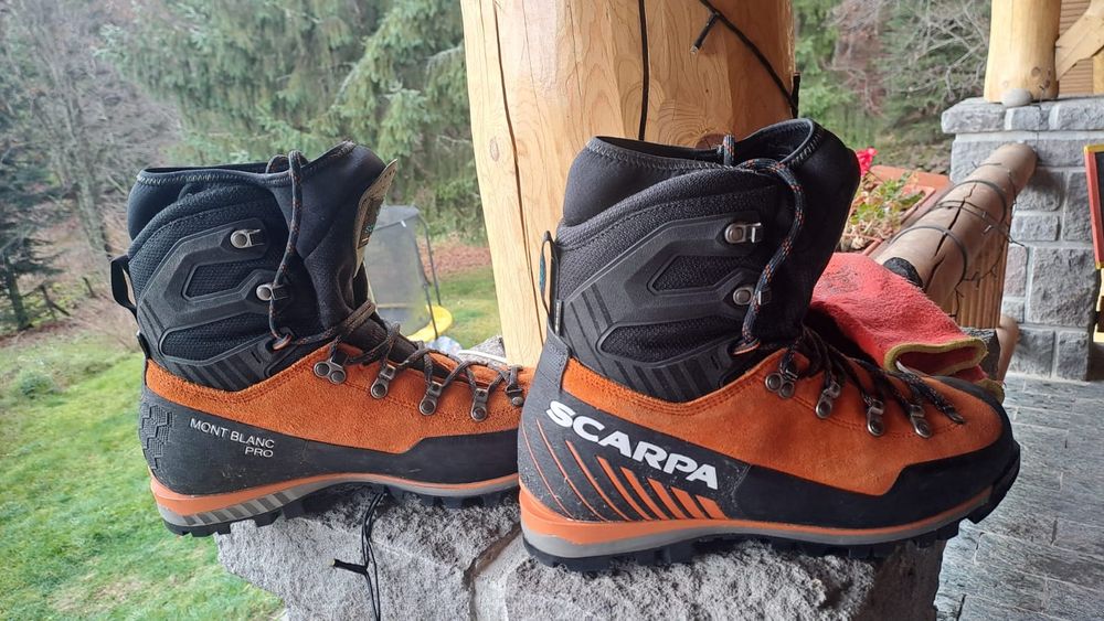 Bocanci de munte Scarpa Mont Blanc pro GTX