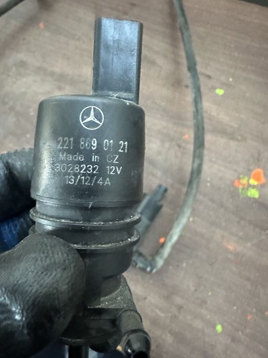Pompa lichid parbriz spalator far mercedes w212 w204 glk cls ml cla