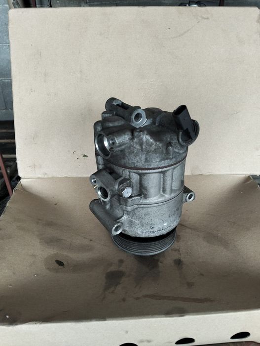 Compresor a.c vw Passat b6