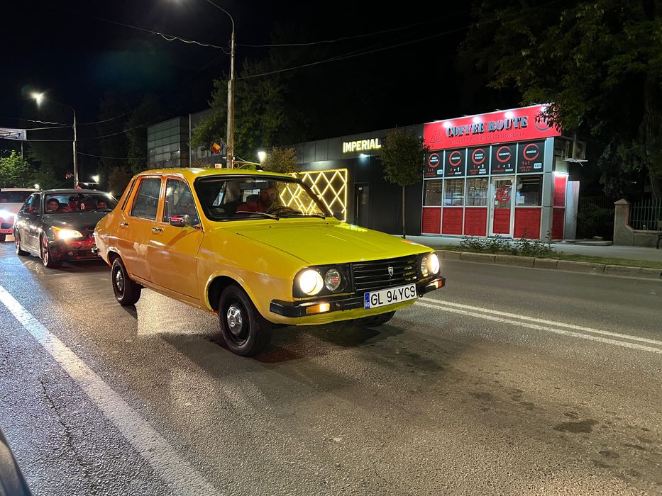 Vand dacie 1300  1982 cu elemente de 1310