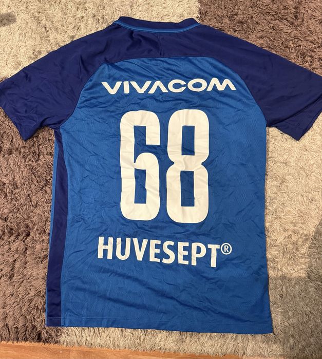 Футболен екип Лудогорец