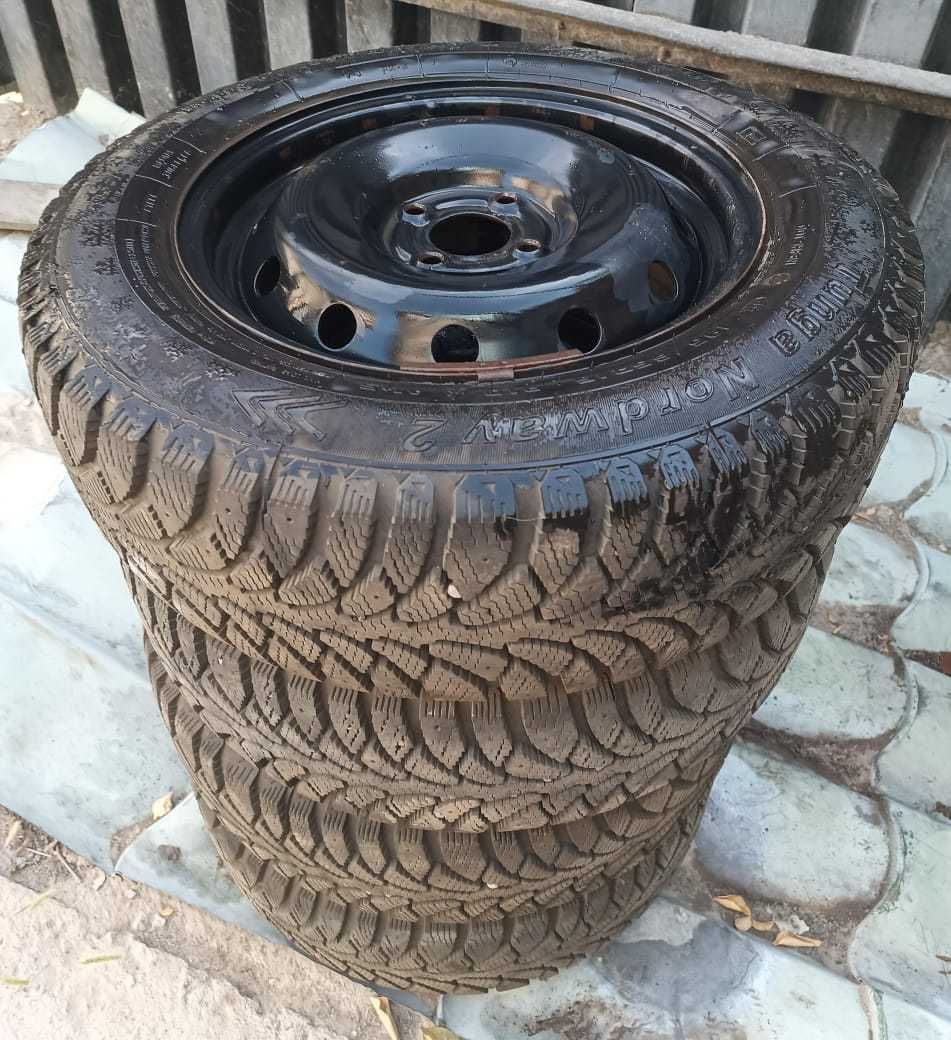 Шины с дисками зимние 195х65х15