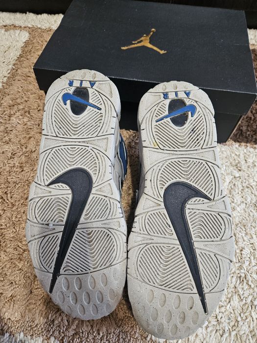 Vând Nike Air Uptempo