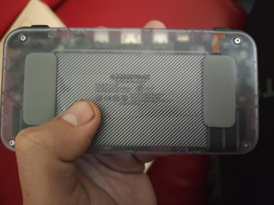 Ретро конзола игра anbernic rg35xx
Конзплата