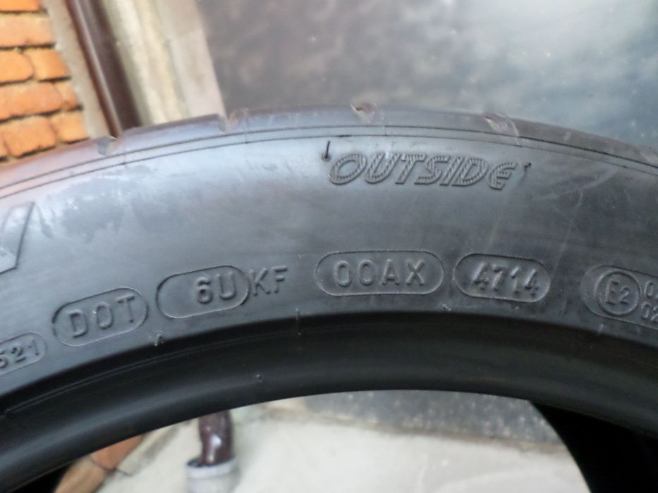 MICHELIN Pilot Super Sport 295/35 R19 104Y-2бр