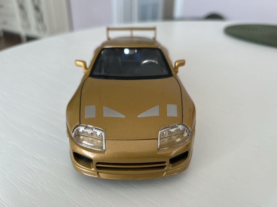 Jada macheta auto Toyota Supra din Fast And Furios
