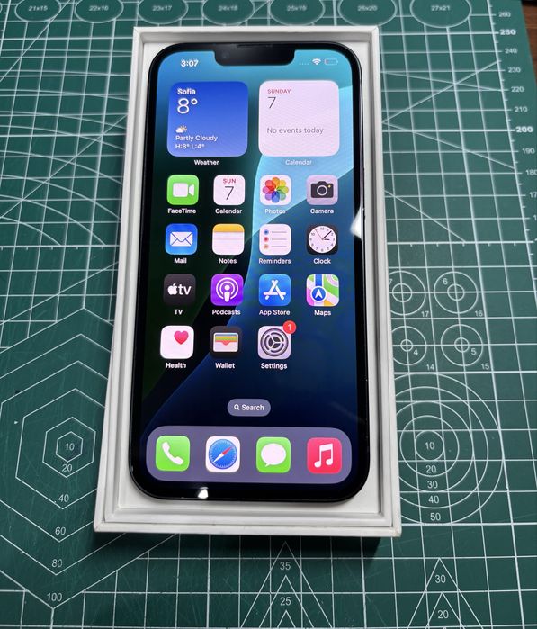 iPhone 13 Midnight 128GB 76% капацитет на батерия