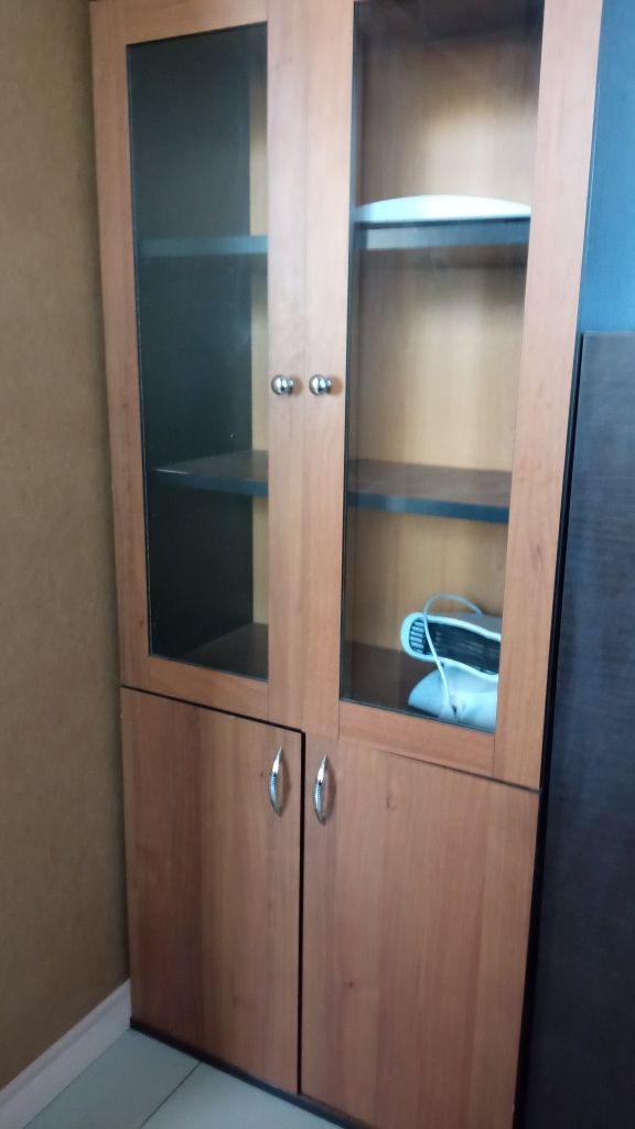 Продам шкафы в хорошем состоянии, фабричные