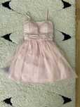 Rochie roz tulle marimea S cu detalii de perle pe bustul buretat