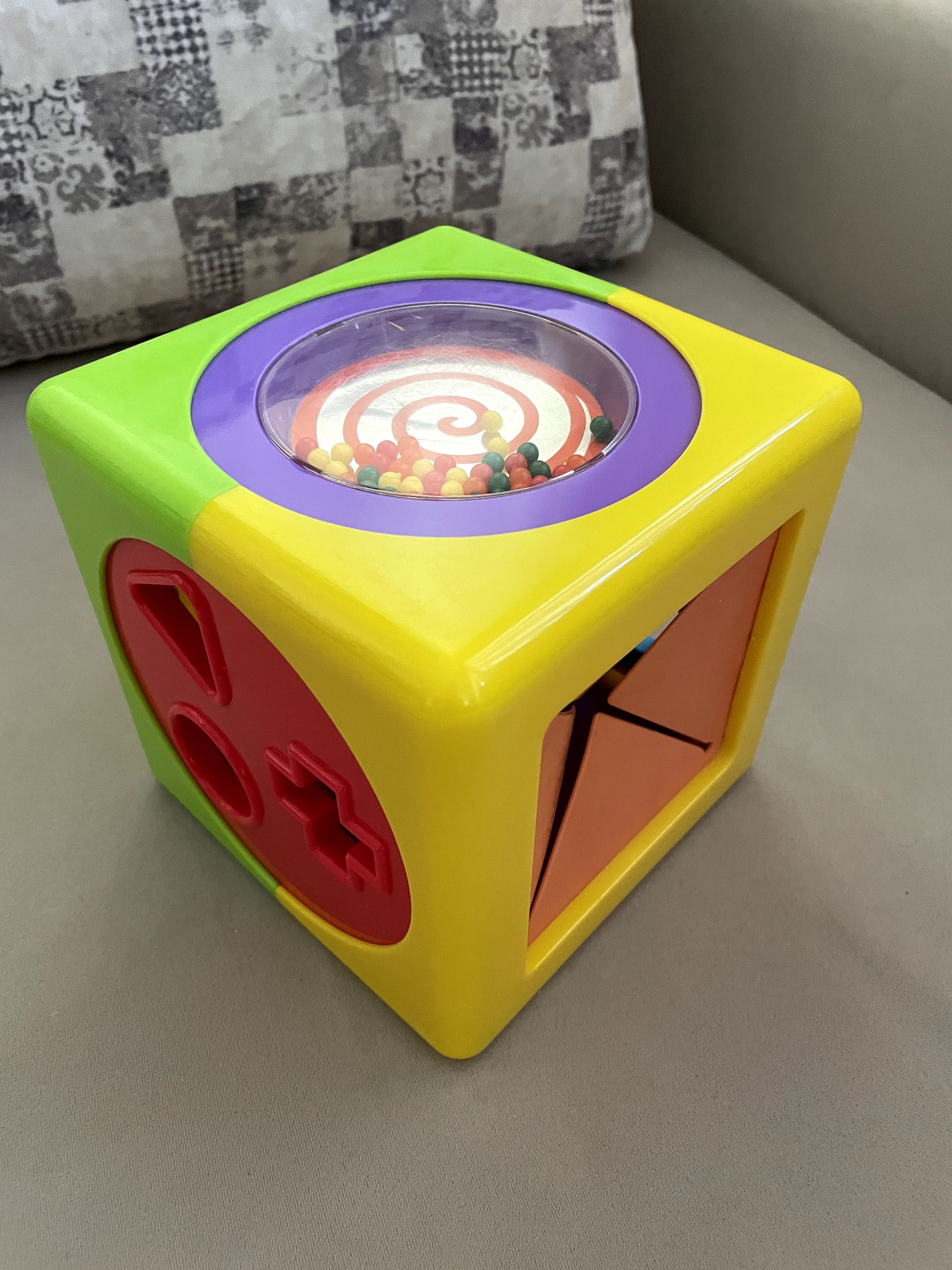 ЛОТ бебешки играчки
