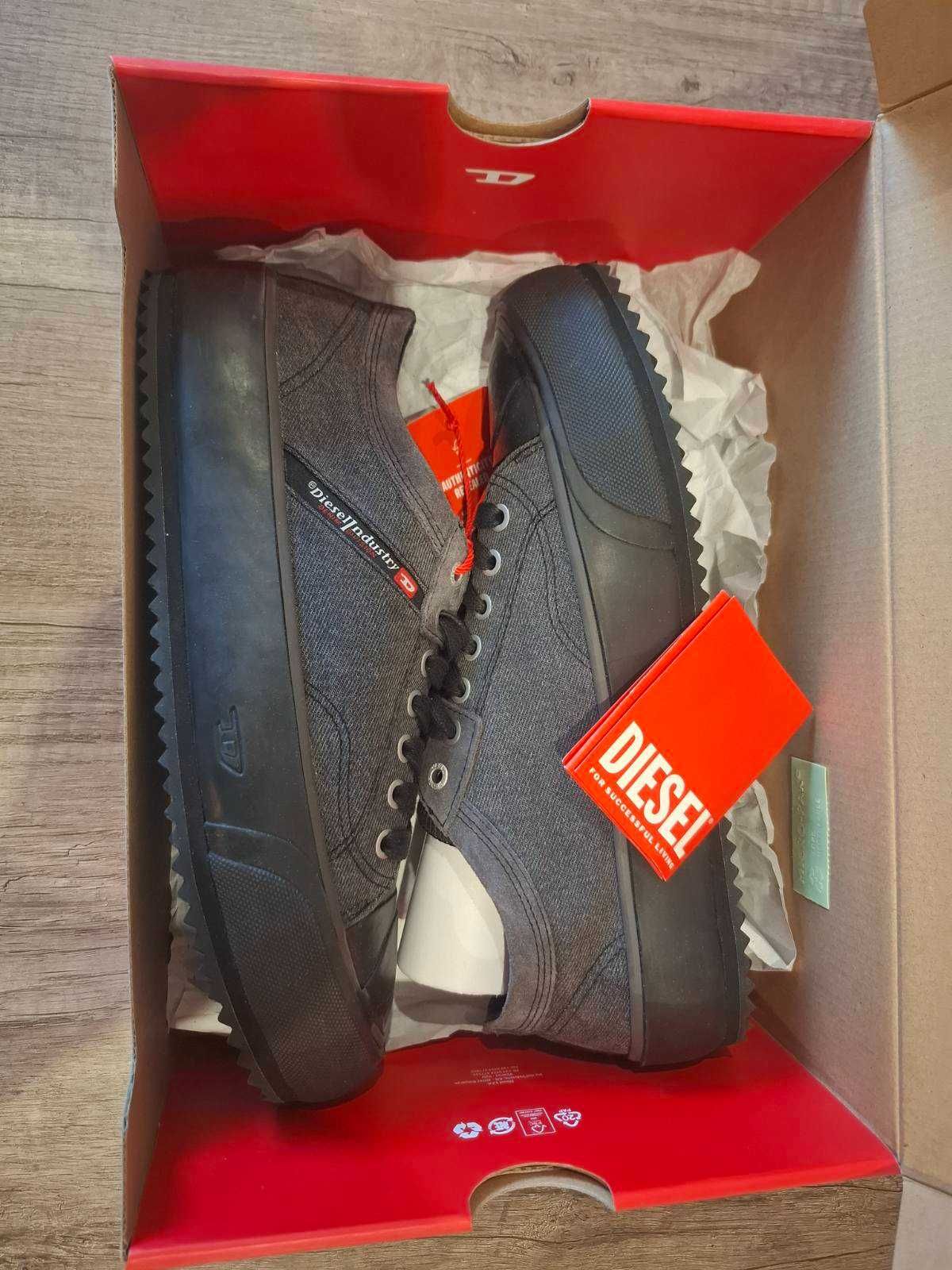Обувки DIesel 44 номер