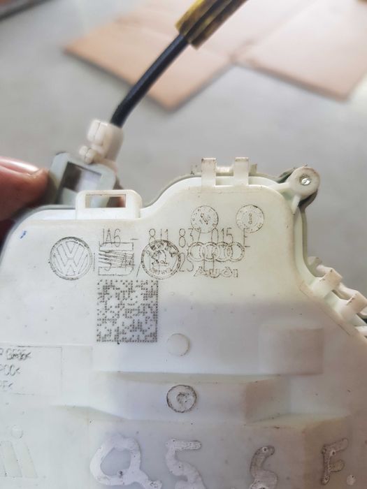 Broasca usa stanga dreapta fata Audi Q5