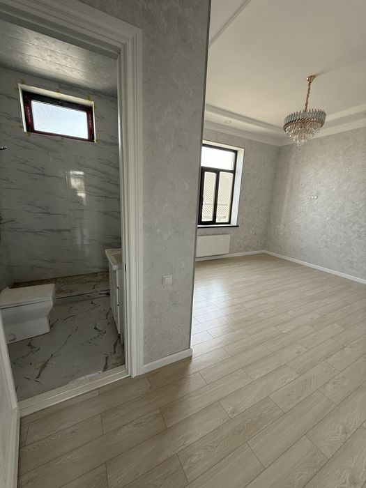 Qibray tumanida yengi 2 sotix uy sotuvda