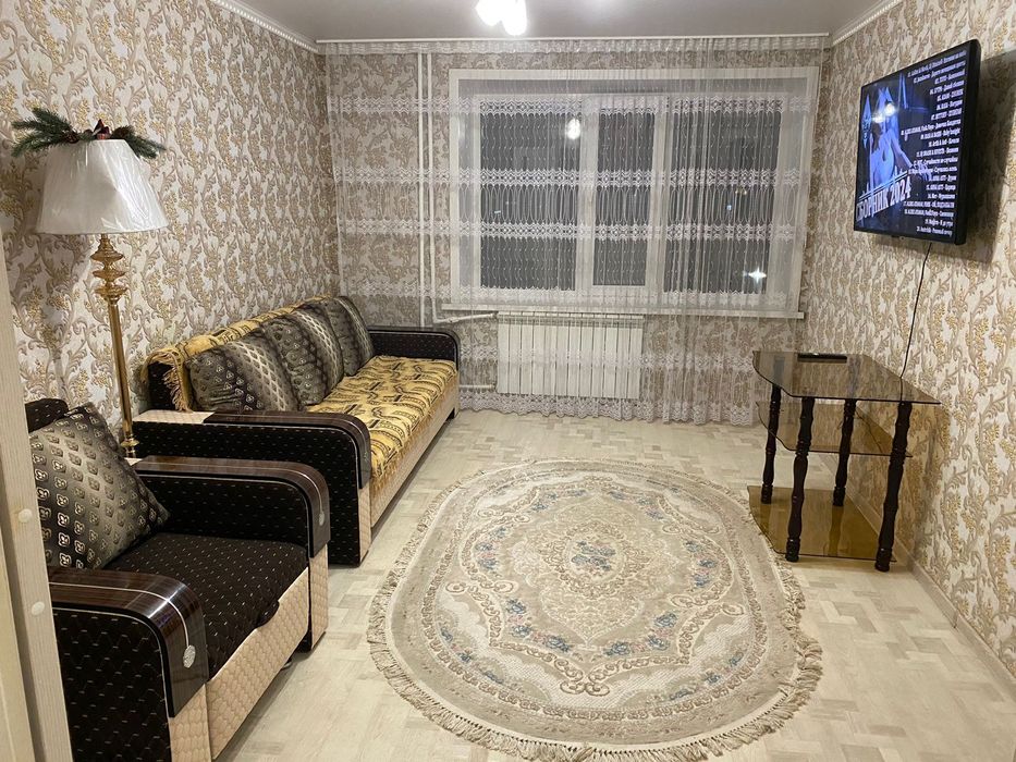 Сдам 2 км квартиру на длительный срок