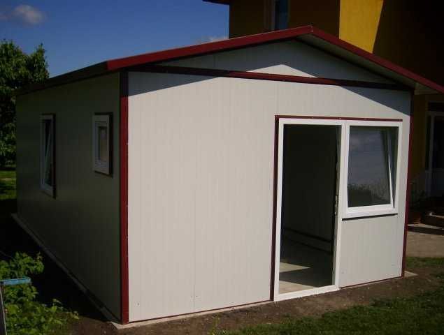 Casa modulara si garaje auto pe structura metalica si panou sandwich