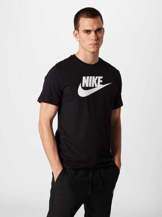 Nike Sportswear Regular fit Тениска 'Futura' .