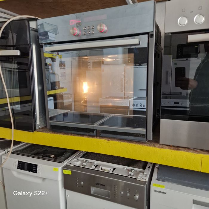 Фурна за вграждане SIEMENS Pyrolyse