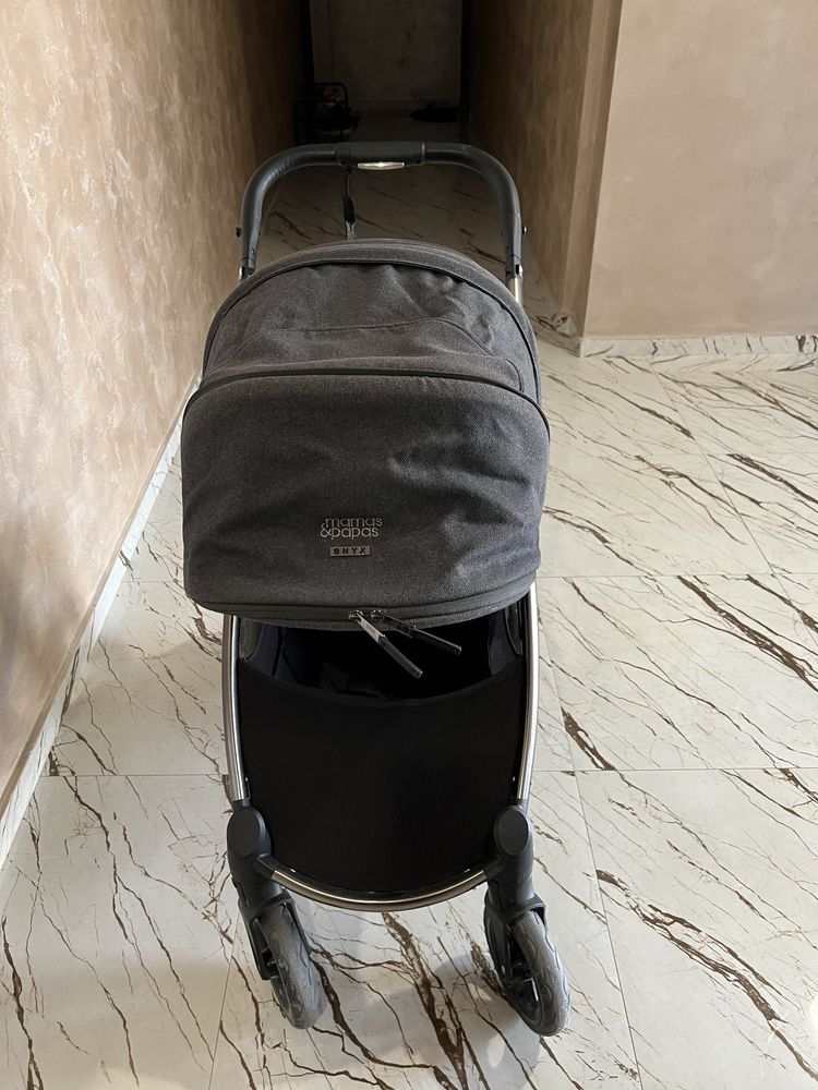 Количка Mamas & Papas Ocarro Onyx + кош за новородено и аксесоари