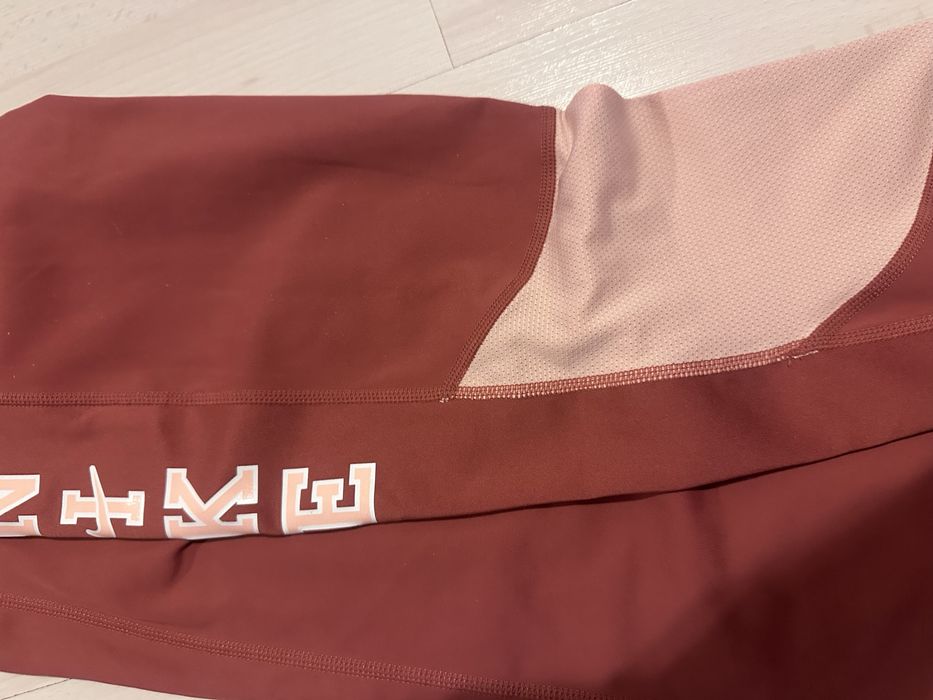 Чисто нов клин Nike