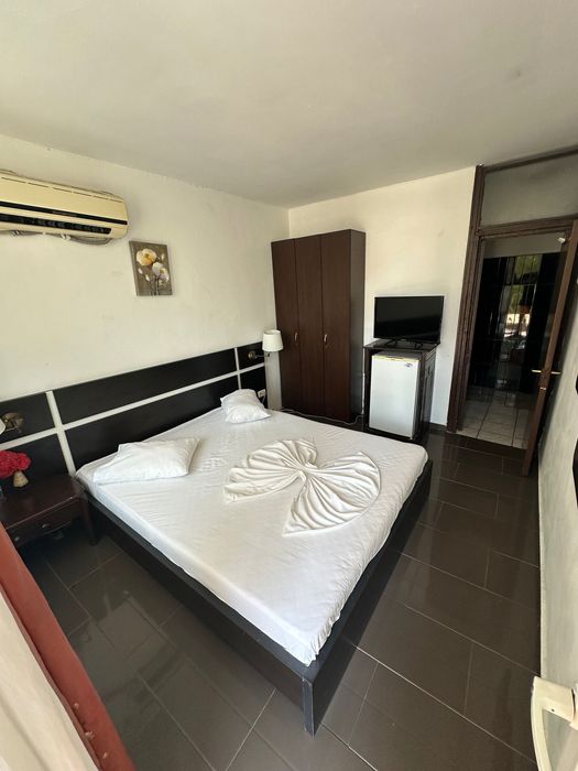 Hotel in Constanta inchiriem camera 2 pers 1200ron intretinere inclusa