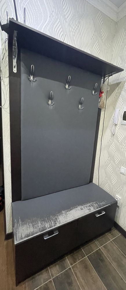 Продам прихожую